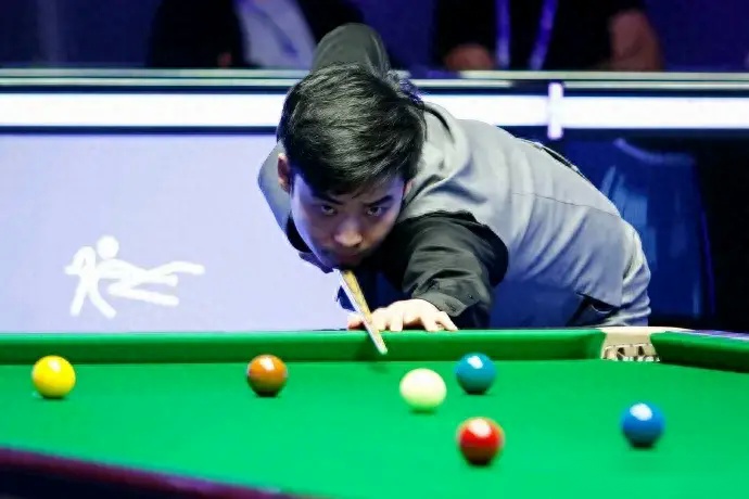 一个缓冲窗 一个缓冲窗